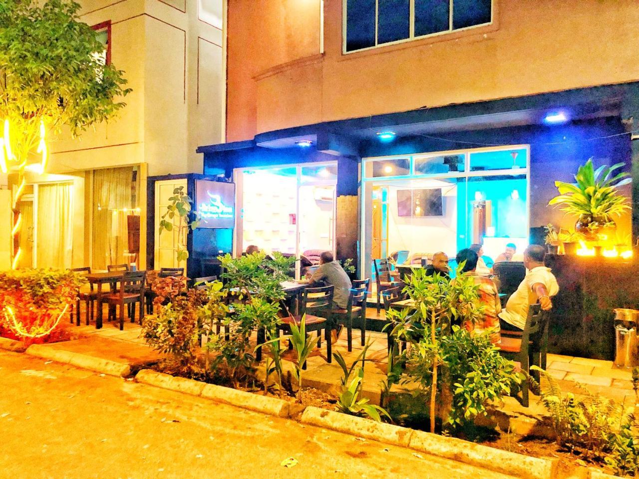 Brize Inn Hulhumale Kültér fotó